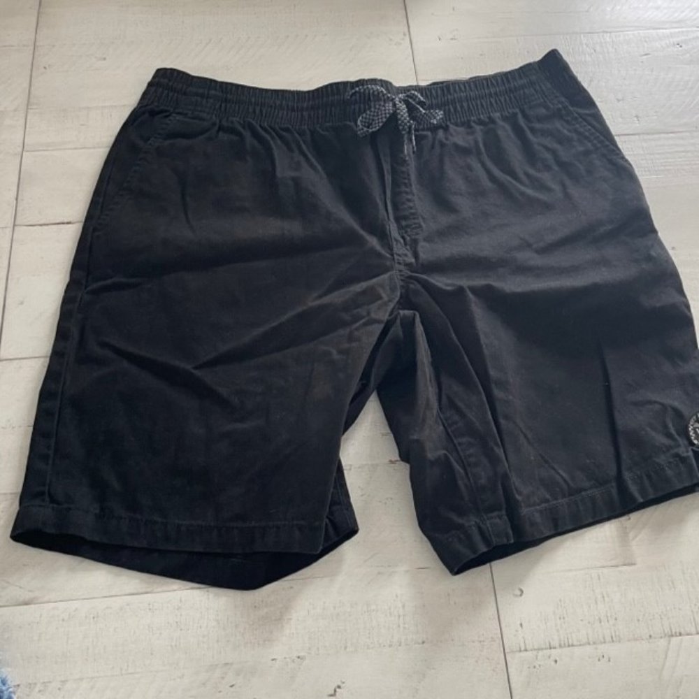 Vans Mens black shorts
